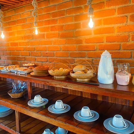 Pousada E Restaurante Casarao Passa Quatro Ngoại thất bức ảnh