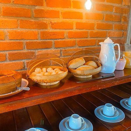 Pousada E Restaurante Casarao Passa Quatro Ngoại thất bức ảnh