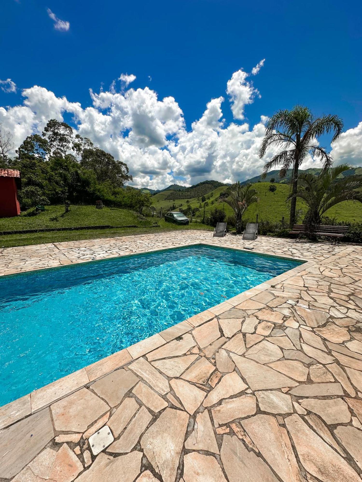 Pousada E Restaurante Casarao Passa Quatro Ngoại thất bức ảnh