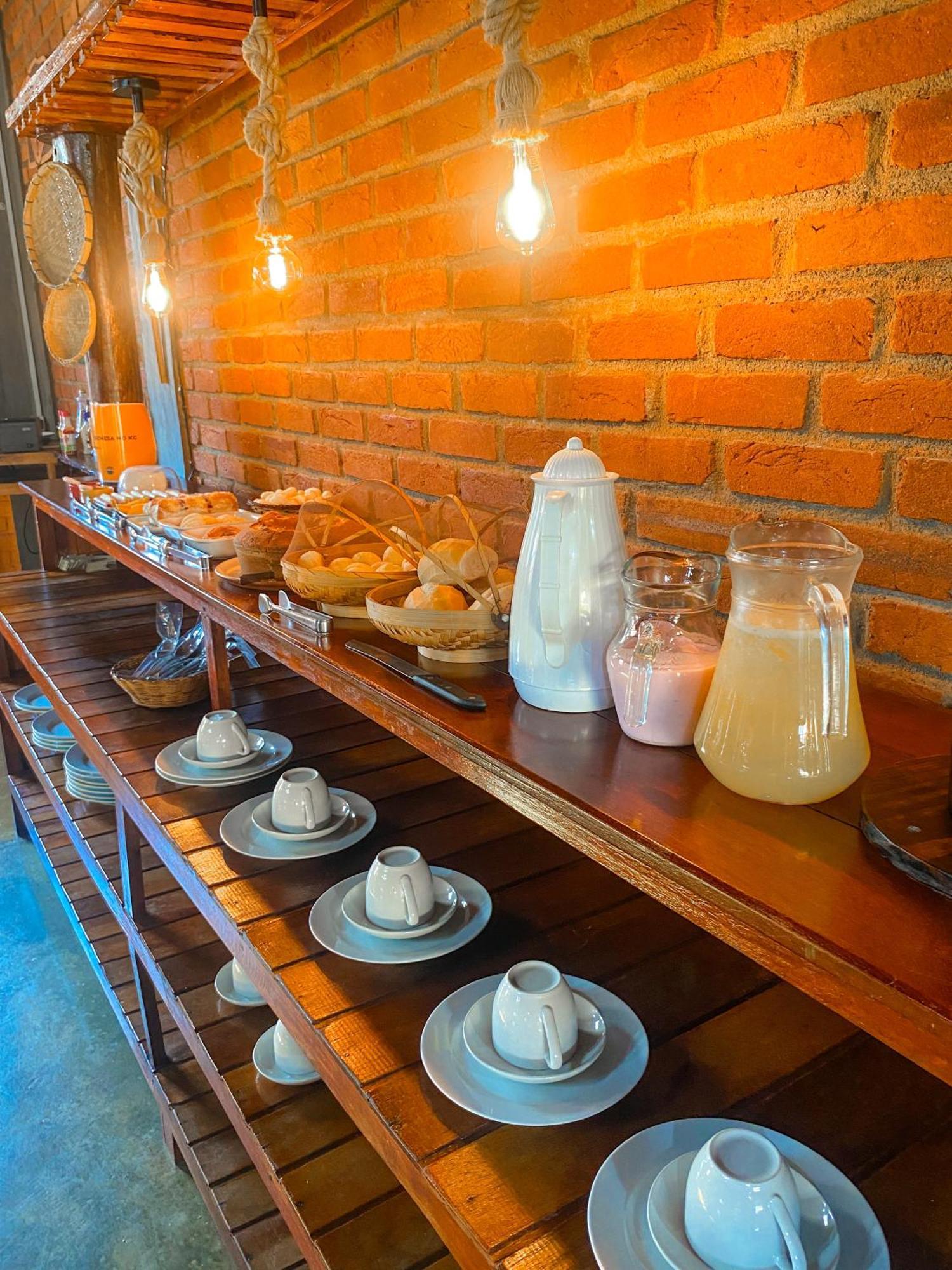 Pousada E Restaurante Casarao Passa Quatro Ngoại thất bức ảnh