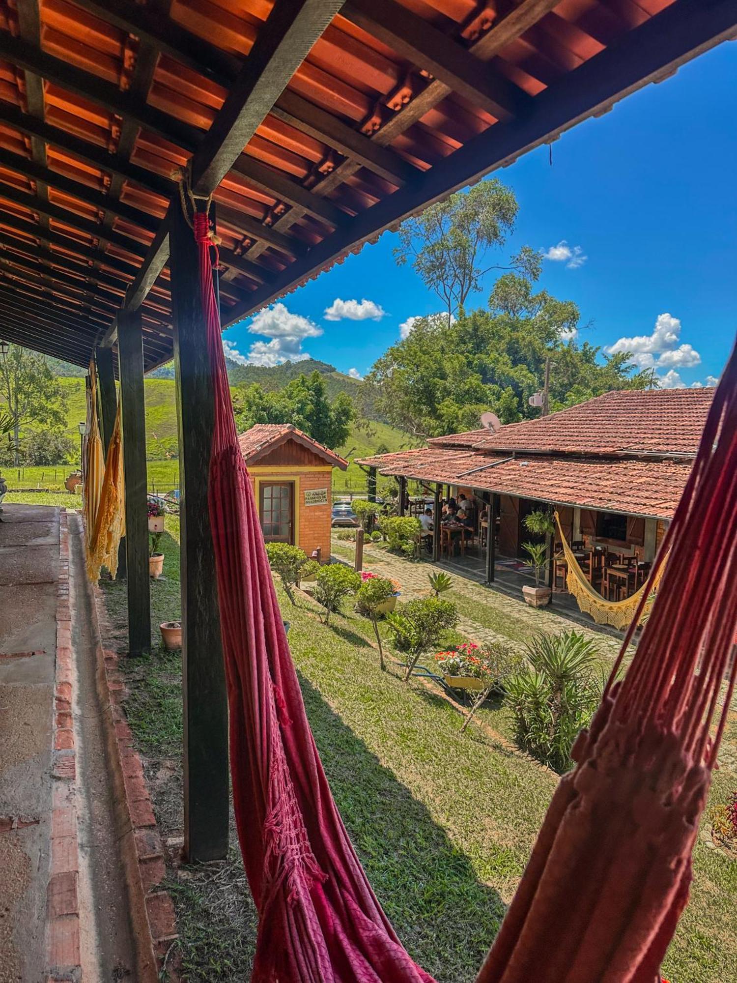 Pousada E Restaurante Casarao Passa Quatro Ngoại thất bức ảnh